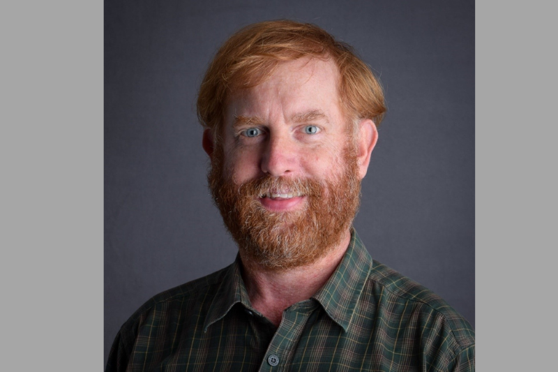 Headshot Scott Ogletree 8533